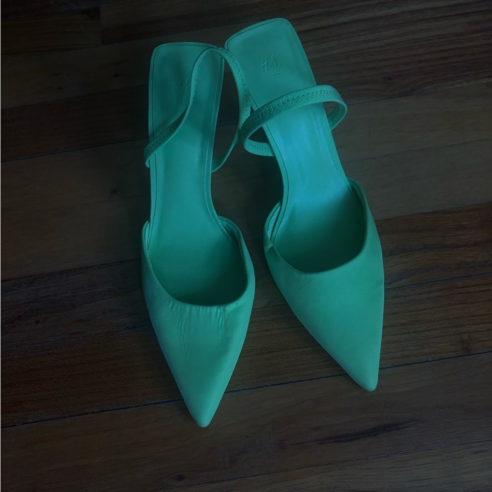 H&M Women's Vibrant Green Pointed-Toe Heels